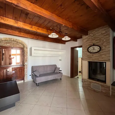 Apartment La Casa Del Tulipano *